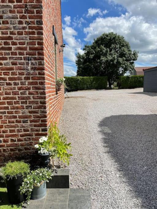 Le Clos Des Glycines